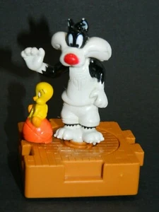 Sylvester Space Jam Looney Tunes Collectible Vintage Figures Warner Bros 1996  - Picture 1 of 9