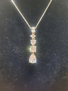 4 Karat Stauer Lab-Created DiamondAura Omni 925 Anhänger mit 18" 925 Kette - Bild 1 von 11