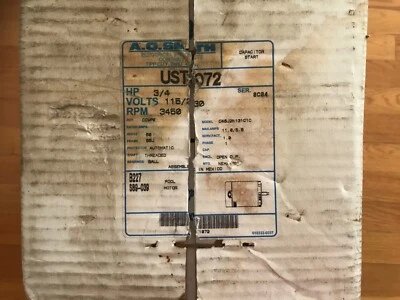 AO Smith UST 1072  3/4 HP Pool Motor.. 3450 R.P.M...15/230 Volts. New Old Stock - Image 1 of 4