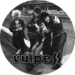 Chapa/Badge Vulpess . pin button punk rock and roll eskorbuto mcd rip cicatriz - Imagen 1 de 2