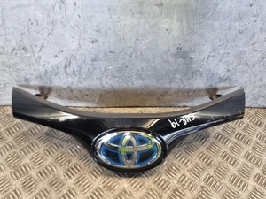 TOYOTA CHR FRONT GRILL & EMBLEM LOGO 53141-42020 1.8L HYBRID SUV COUPE 2019 - Picture 1 of 17