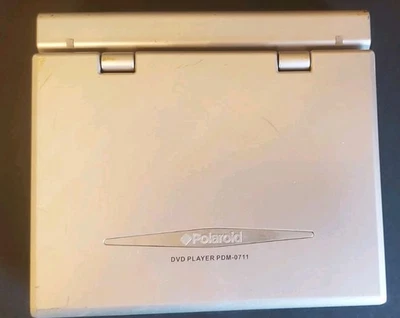 DVD player portátil Polaroid PDM-0711 não sei se funciona. Sem cabo - Imagem 1 de 4