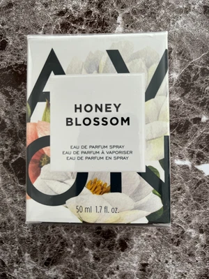 Avon Honey Blossom парфюмированная вода - 1,7 жидкой унции полный размер - Изображение 1 из 3