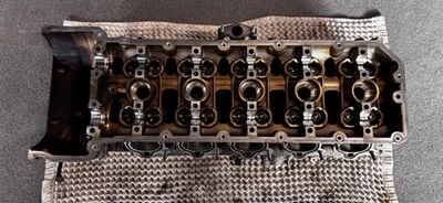 BMW S85 5.0L V10 M5 M6 Cylinder Head Bank 2 left 126k w Valves 2006-2010 OEM - Image 1 of 4