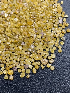 Lote de diamantes naturales ásperos amarillos sin cortar 1+ cuchara TCW, 1,5-3,5 mm - Imagen 1 de 11