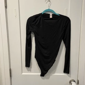 Victoria's Secret BODYWEAR by Victoria V-Neck Bodysuit Size Small NWOT - Picture 1 of 7
