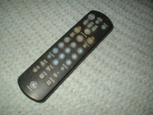 Telecomando universale per TV GE 3 dispositivi - Foto 1 di 2