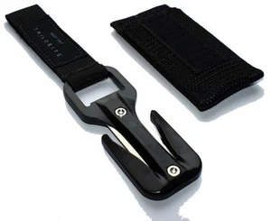 TRILOBITE EEZYCUT - Paramotor and Paraglider Hook Knife for Water Safety! - Picture 1 of 2
