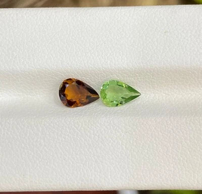 Turmalina natural/mejor grado de 1,32 quilates - Par de peras de lujo 8x5 - ¡Video!! Foto 1 de 2
