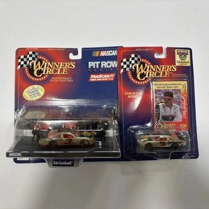 Winners Circle 1998 - Dale Earnhardt Sr. #3 Goodwrench - Pit Row Series - 1:64 - Picture 1 of 5