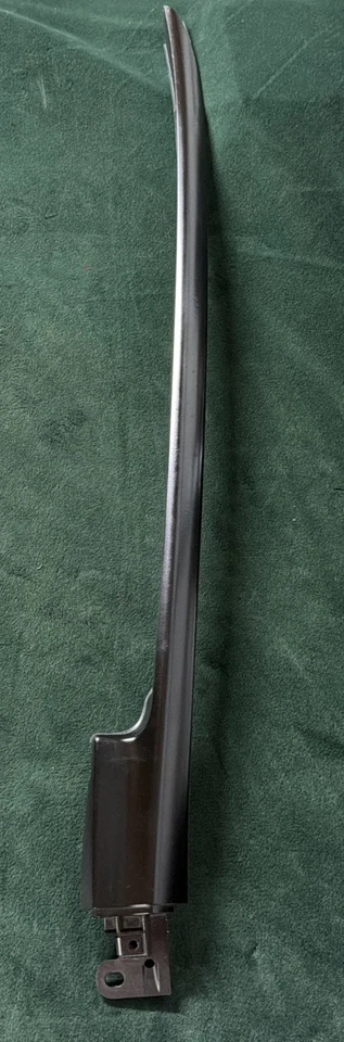 Moldura lateral pilar parabrisas Honda CR-V 2002-06. R Pasajero LEER DESCRIPCIÓN  Foto 1 de 4