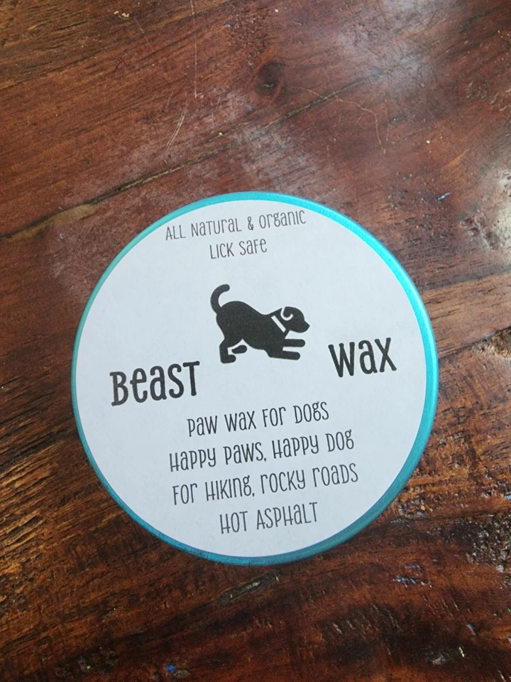 Protección natural para patas de perro con cera de bestia 2 oz para senderismo, actividades al aire libre Foto 1 de 4