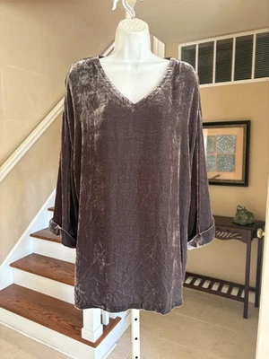 Nuevo con etiquetas Top túnica gris terciopelo aplastado bastante suave Jill mangas 3/4 XL Foto 1 de 4