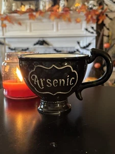 Tazza Halloween Strega "Arsenico" Stile Gotico - Foto 1 di 9