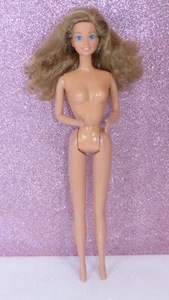 BARBIE POUPÉE DOLL N° 9078 HEART FAMILY MOM FAMILLE DOUCOEUR MATTEL 1984 NO BABY - Picture 1 of 22