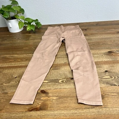 Victoria's Secret Rosa Leggings Activos Recortados Verticales Rayas Básicos Rosa Xs Foto 1 de 4