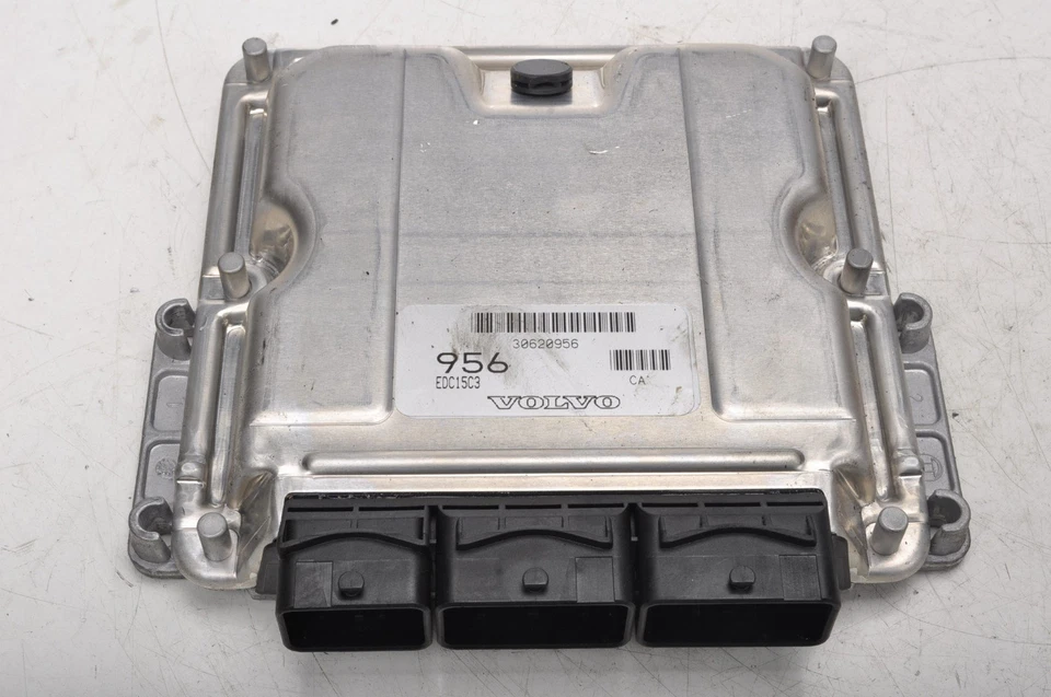 VOLVO S40 I V40 1.9 DI 102CV ECU CENTRALINA MOTORE 30620956 2000/07 - 2004/06 - Immagine 1 di 4