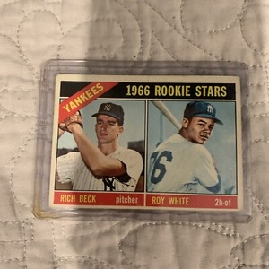 1966 Topps - 1966 Rookie Stars #234 Roy White, Rich Beck (RC) VG -B84