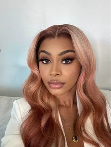 Pelucas Ombre rosa a dorado marrón 100 % cabello humano ondulado encaje frontal raíces marrones - Imagen 1 de 5