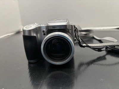 Kodak EasyShare 2740 Digital Camera 5.0 MP 10X Optical Zoom Lens Tested - Image 1 of 4