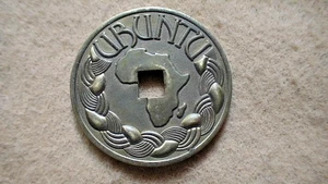 UBUNTU Bronzemünze/Medaillon mit der Aufschrift "Where They Become We". - Bild 1 von 5