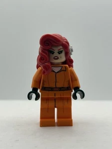 Poison Ivy Prison Jumpsuit Arkham 70912 Batman Movie Super Hero LEGO Minifigure - Picture 1 of 6