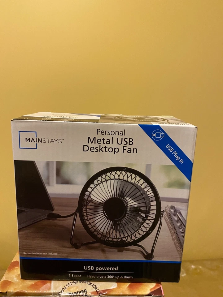 Mainstays New 4 inch Personal Metal USB Powered Desktop Fan Black - Image 1 of 1