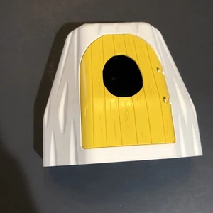 LEGO 31072 White Duplo Rock Cave Door Opening 1999 From Set 1193 W/Yellow Door - Picture 1 of 9