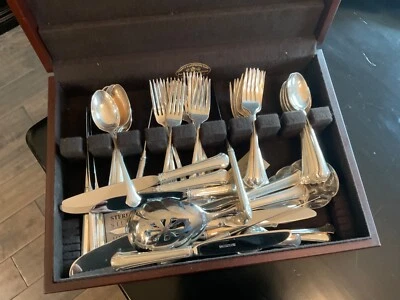 Servicio de cubiertos Chippendale de plata esterlina toalla vintage para 12 Foto 1 de 4