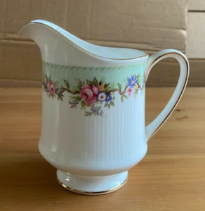 PARAGON FINE BONE CHINA - ROSALIA DESIGN MILCH / SAHNEKÄNNCHEN - Bild 1 von 4