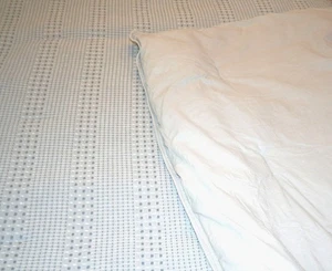 Pottery Barn Honeycomb Waffle Weave Queen Cotton Comforter Classic Chambray Blue - Picture 1 of 7