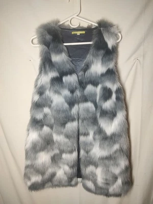 Gianni Bini 人造毛皮背心 灰色 白色 中号 — 第 1/4 张图片