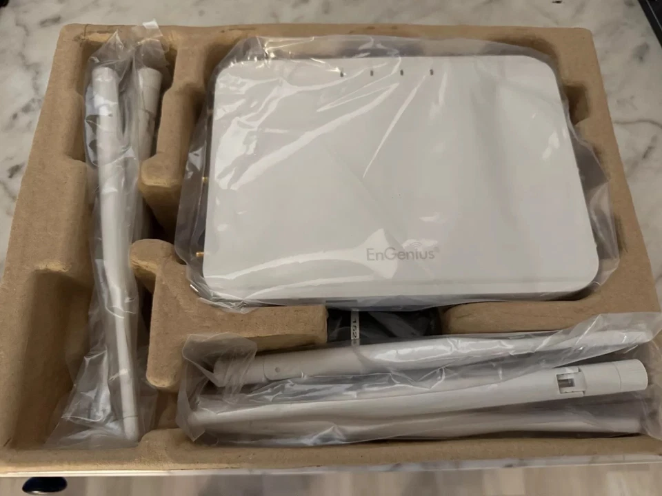 OPEN BOX EnGenius Wireless AC1750 Indoor AP/Client Bridge Long Range Dual Band - Image 1 of 1