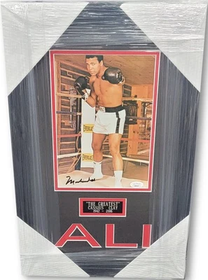 Muhammad Ali Hand Signed Autograph Photo Custom Framed JSA XX76313 - Image 1 of 4