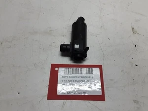POMPA LAVAVETRI ANTERIORE TOYOTA CAMRY (VH7) 2020 8533033070 - Foto 1 di 2