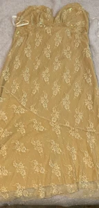 Vintage B.I.Y.S.A.Y.C.D.A 1976 dress- Hand sewed embroidery- Size 12 - Picture 1 of 2