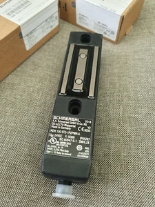 SCHMERSAL 101209059 MZM 100 ST2-1P2PWM-A NEU - Picture 1 of 4