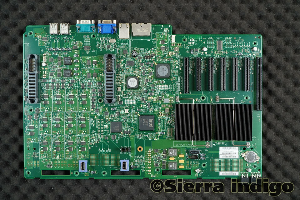 88Y5422 IBM i/o Board 88Y5438 Motherboard - Immagine 1 di 1