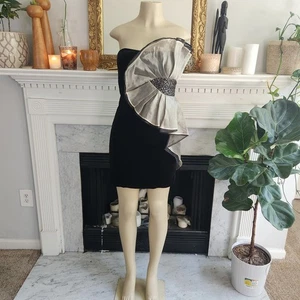 Betsy Adam Black Velour Dress Mini Strapless Flounce Ruffle Sequin Mob Wife Sz 6 - Picture 1 of 12