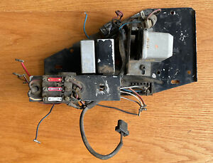 Porsche 911 Carrera Electrical Relay & Fuse Panel ENGINE COMPARTMENT