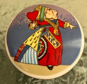 Queen of Hearts Fine English Bone China Trinket/Pill Box by Alice's Shop Oxford - Picture 1 of 5