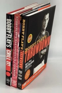 Bobby Flay Signed Lot Of 3 Throwdown Grill It Bar America in HCDJ Cookbook - Imagen 1 de 13