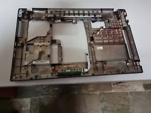 MSI MS-1759 bottom housing - Foto 1 di 2