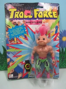 Muñeca Troll Force Wrestler Mohawk - Toys N' Things Troll de 5 1/2" - NUEVA EN TARJETA - Imagen 1 de 6