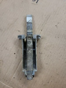 MERCEDES BENZ 220 D/8 W115 LEFT REAR DOOR HINGE DOOR STABILIZER - Picture 1 of 7