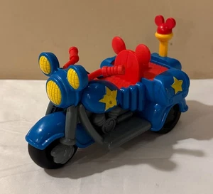 Disney Mickey Mouse Clubhouse Vehicle - Pull n Go Police Patrol Motorcycle - Picture 1 of 2
