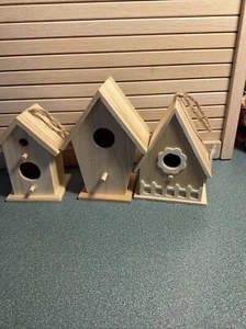 Park Lane Unfinished Bird Houses 3 Small - Picture 1 of 4
