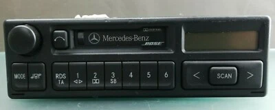 ORIGINAL MERCEDES ML W163 KOPFEINHEIT RADIO CASSETTE  BOSE A1638200086 - Bild 1 von 4