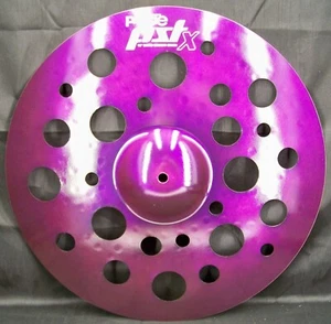 Platillo suizo Paiste PSTX 18" medio choque/color sonido púrpura/modelo #CY0001259918 - Imagen 1 de 6