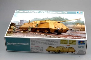 Trompeter 1/35 01516 Panzerjäger-Trieebwagen 51 - Bild 1 von 10